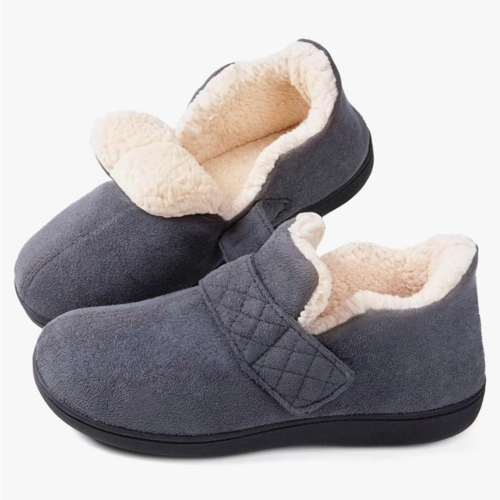 Zizor Women's Adjustable House Shoes Slippers